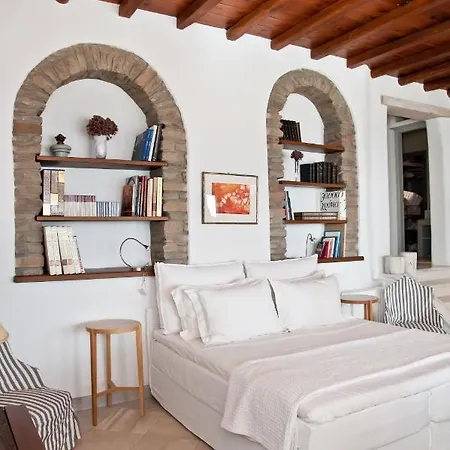 Гостевой дом Sea View Exclusive - Tinos 4*