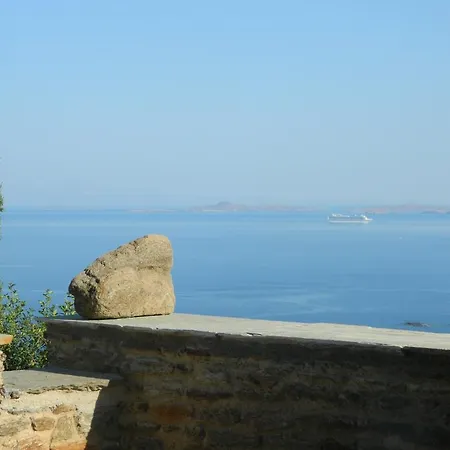 Sea View Exclusive - Tinos بيت ضيافة أيوس سوستيس