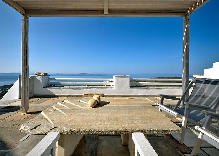 Гостевой дом Sea View Exclusive - Tinos 4*