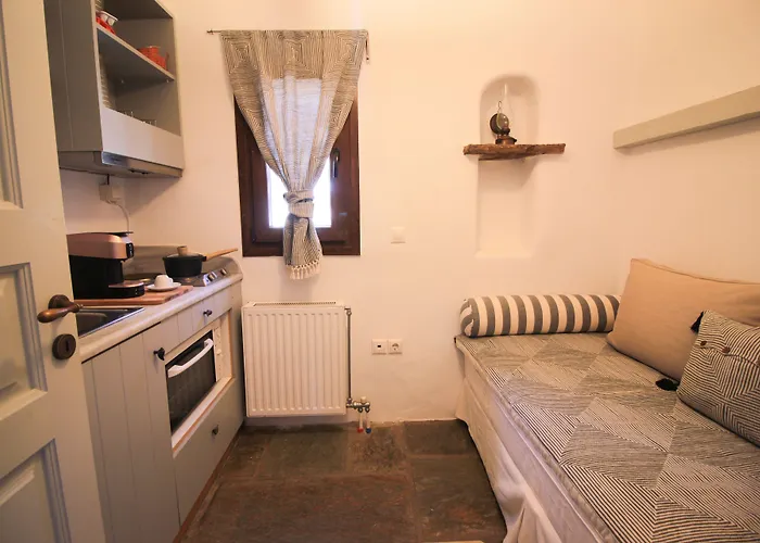 Гостевой дом Sea View Exclusive - Tinos 4*